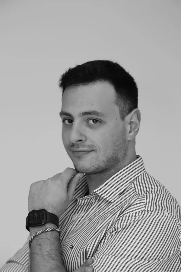 Christos Varsamis-3D VR Tour Vivestia Productions