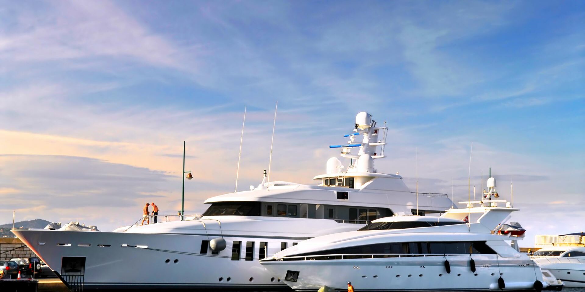 SuperYachts-3D VR Vivestia Productions
