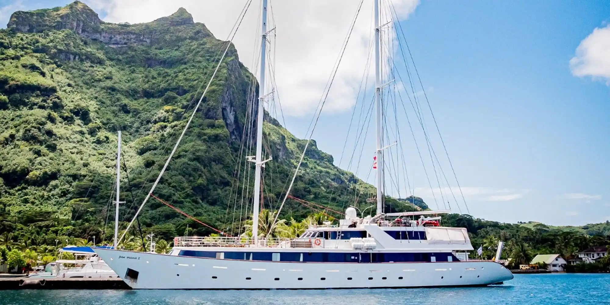 360 virtual reality tours yacht: The ultimate virtual luxury experience-3D VR Tour Vivestia Productions