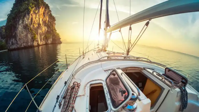 Matterport yachts – Step aboard without setting foot-3D VR Tour Vivestia Productions