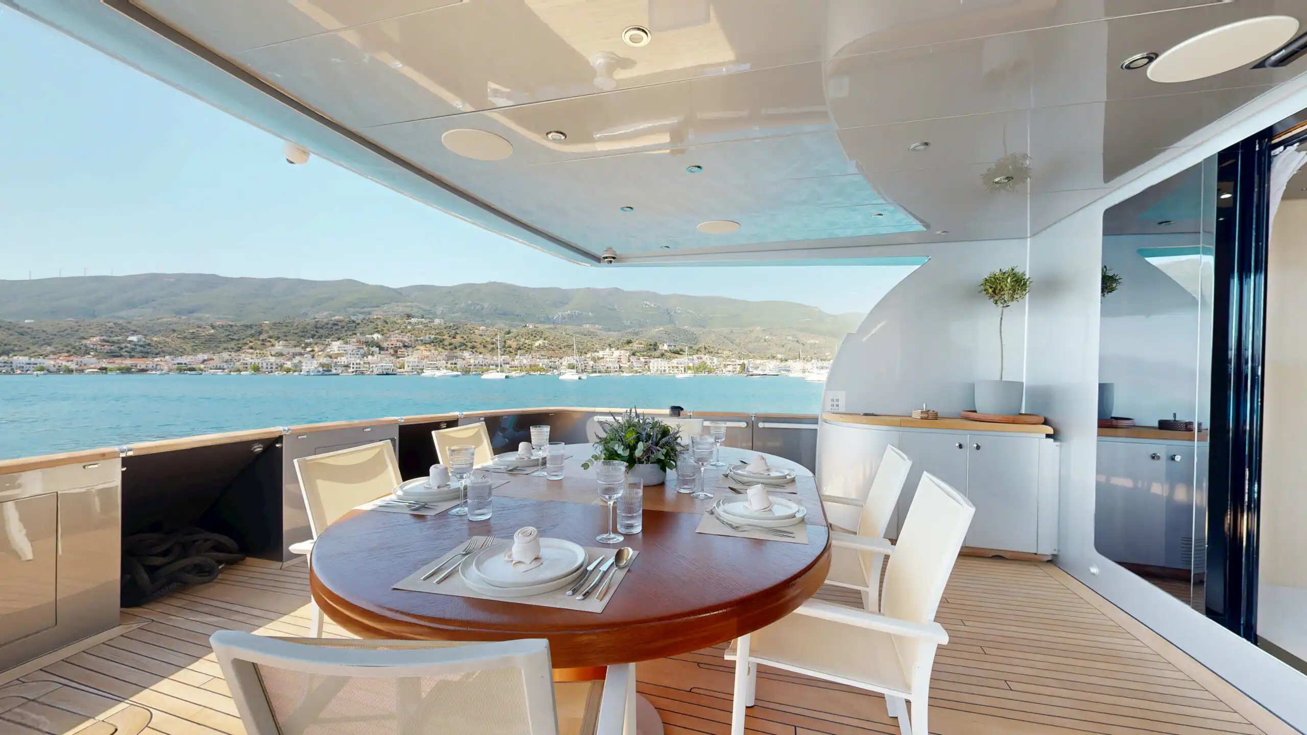 Yaloou Yaching-3D VR Tour Vivestia Productions